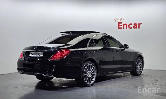 Mercedes Benz S Class W222 S350 d 4MATIC thumbnail 3