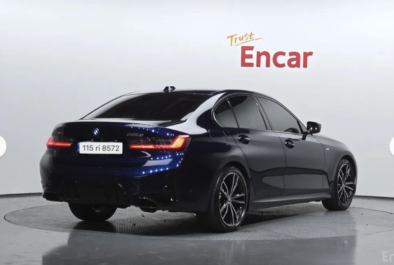 320d xDrive M Sport Pro First Edition thumbnail 4