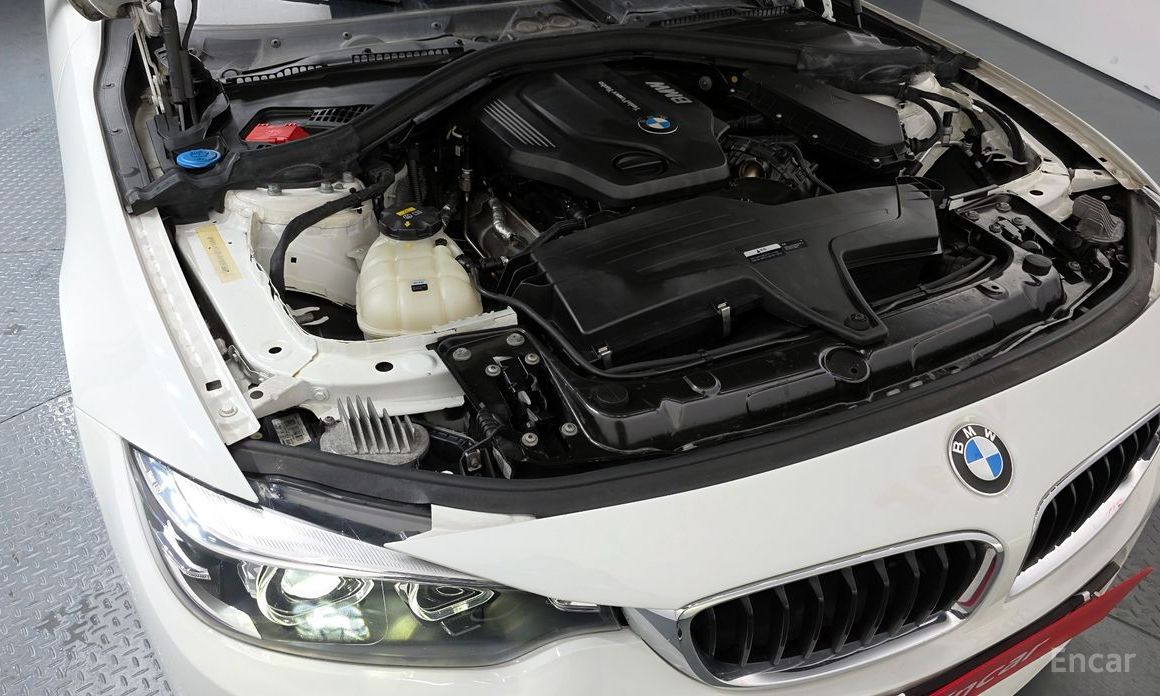 BMW 420D M SPORT COUPE thumbnail 6