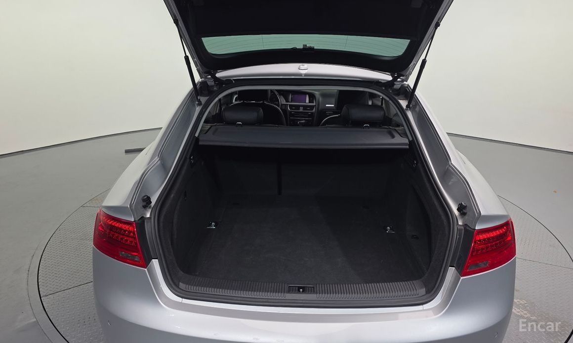 Audi A5 2.0 TDI Quattro Sportback 8TA thumbnail 5