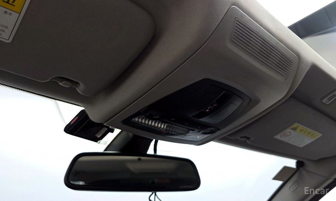 BMW 5 Series F10 520D thumbnail 15