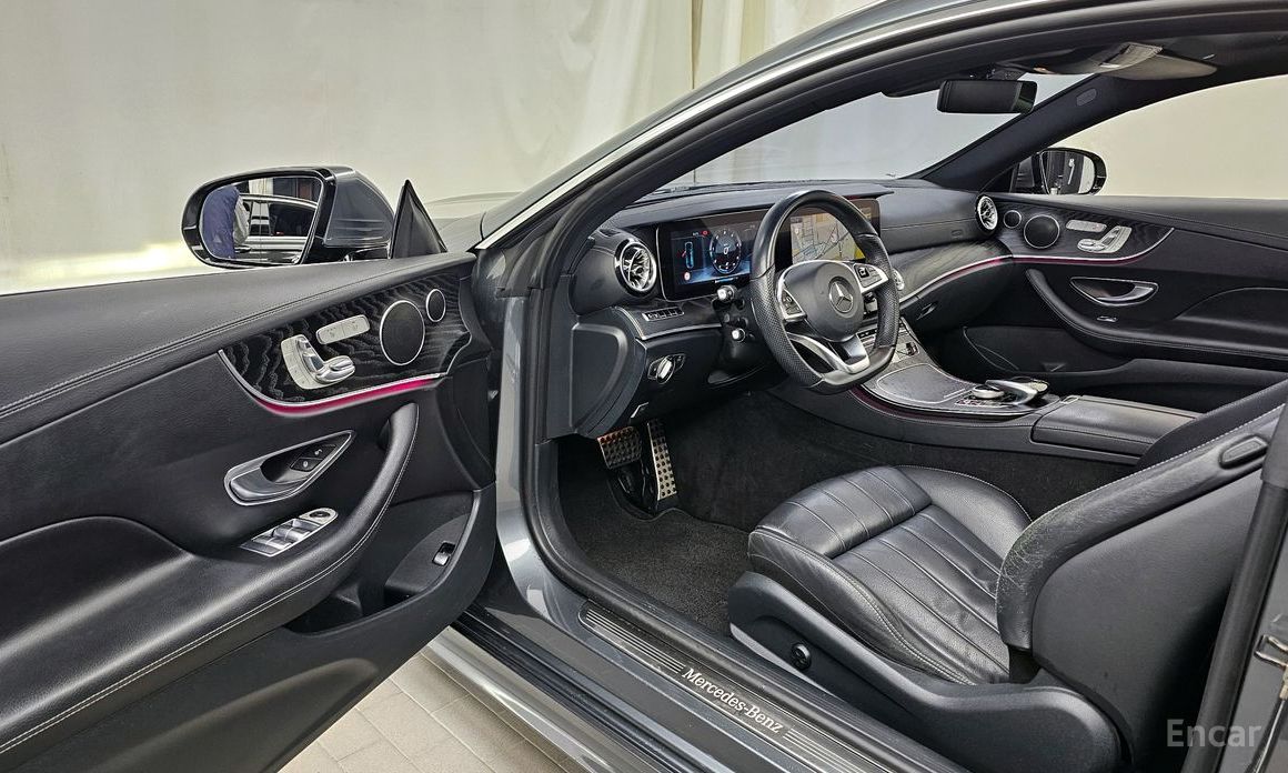 Mercedes E220D COUPE thumbnail 8