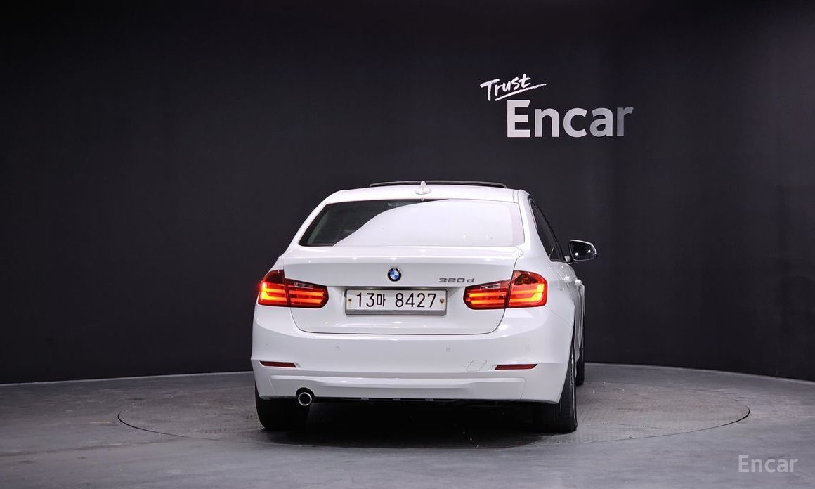 BMW F30 320D M PACK thumbnail 4