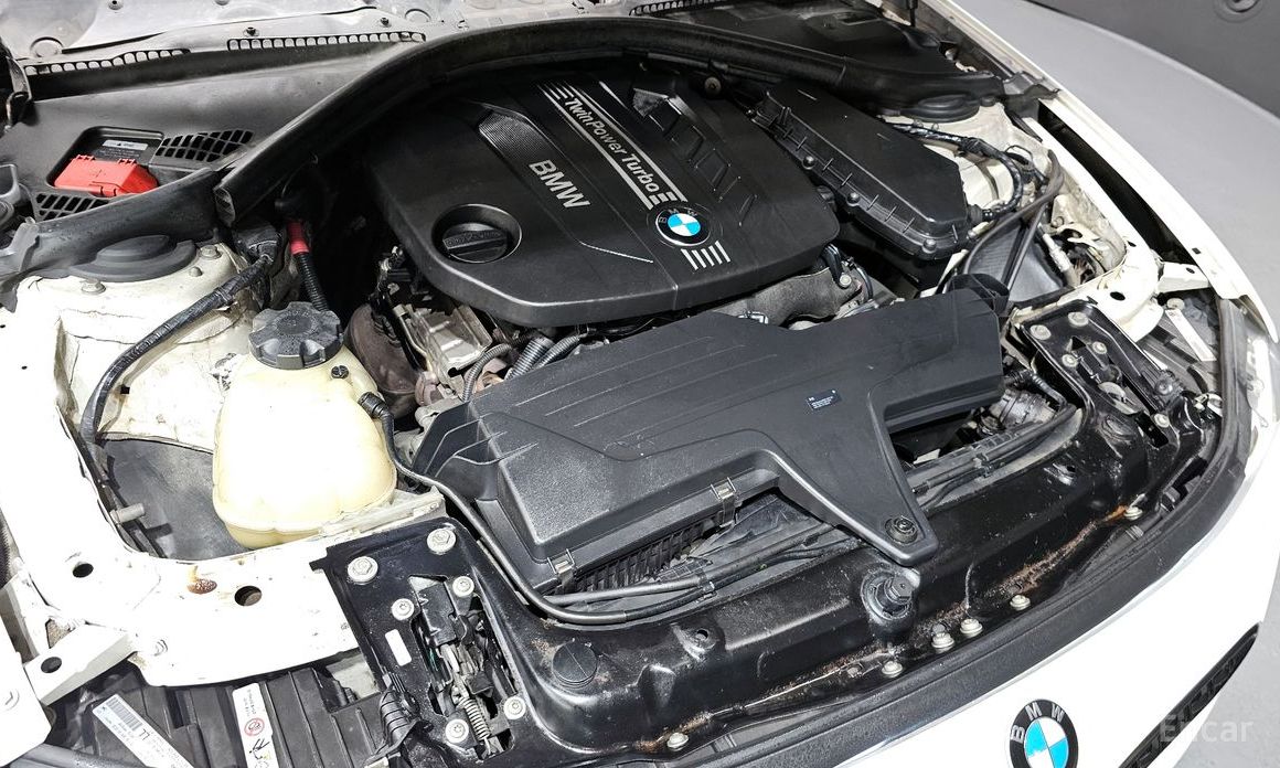 BMW F30 320D M PACK thumbnail 6