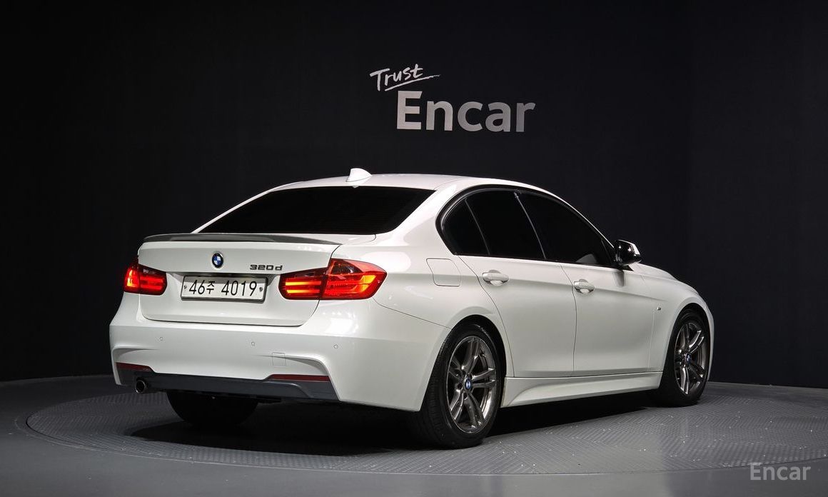 BMW F30 320D M PACK thumbnail 3