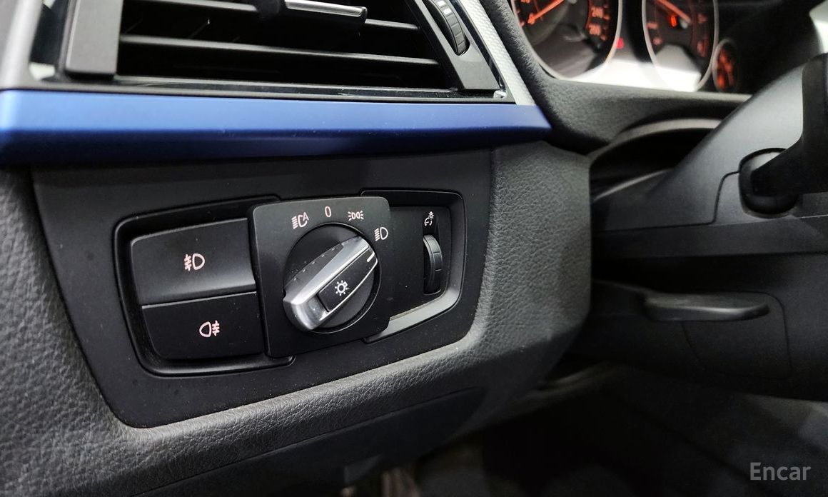 BMW 320D M-PACK/HARMAN/HEAD UP/PANO thumbnail 10