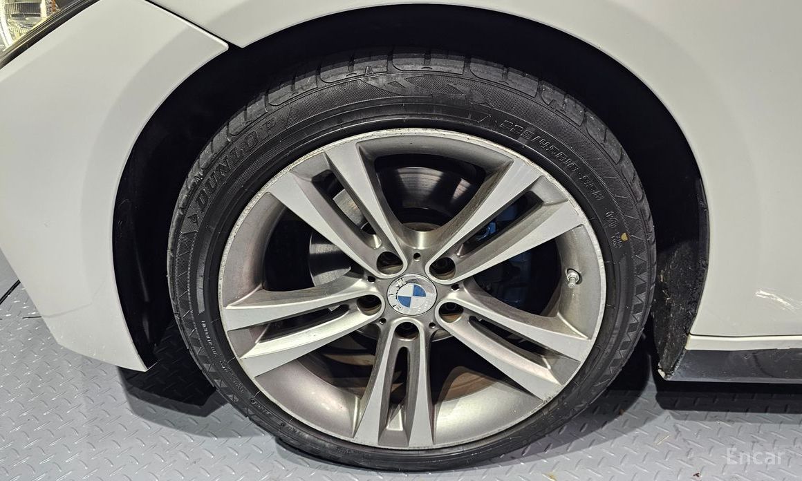 BMW 320D M-SPORT/HEAD UP/PANO/CAMERA thumbnail 5
