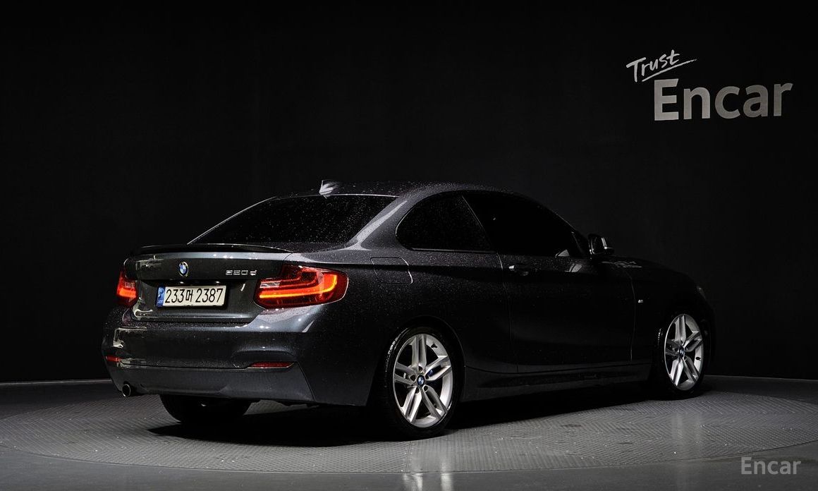 BMW F22 220D M-PACK/RED INTERIOR/PANO/CAMERA thumbnail 3