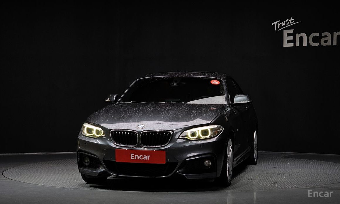 BMW F22 220D M-PACK/RED INTERIOR/PANO/CAMERA thumbnail 2