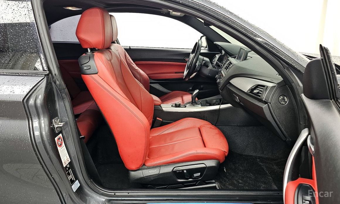 BMW F22 220D M-PACK/RED INTERIOR/PANO/CAMERA thumbnail 16