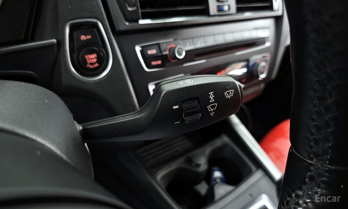 BMW F22 220D M-PACK/RED INTERIOR/PANO/CAMERA thumbnail 10