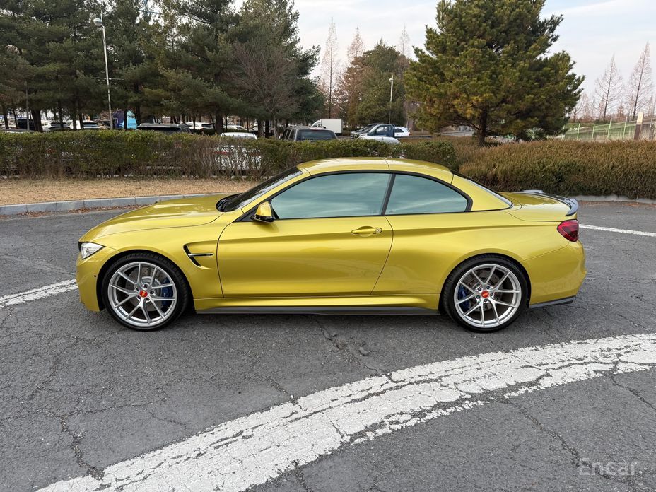 BMW M4 F82 Convertible thumbnail 5