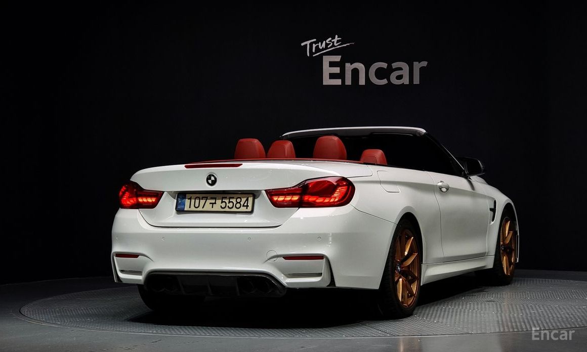 BMW M4 F82 Convertible Performance Silencer Edition thumbnail 3