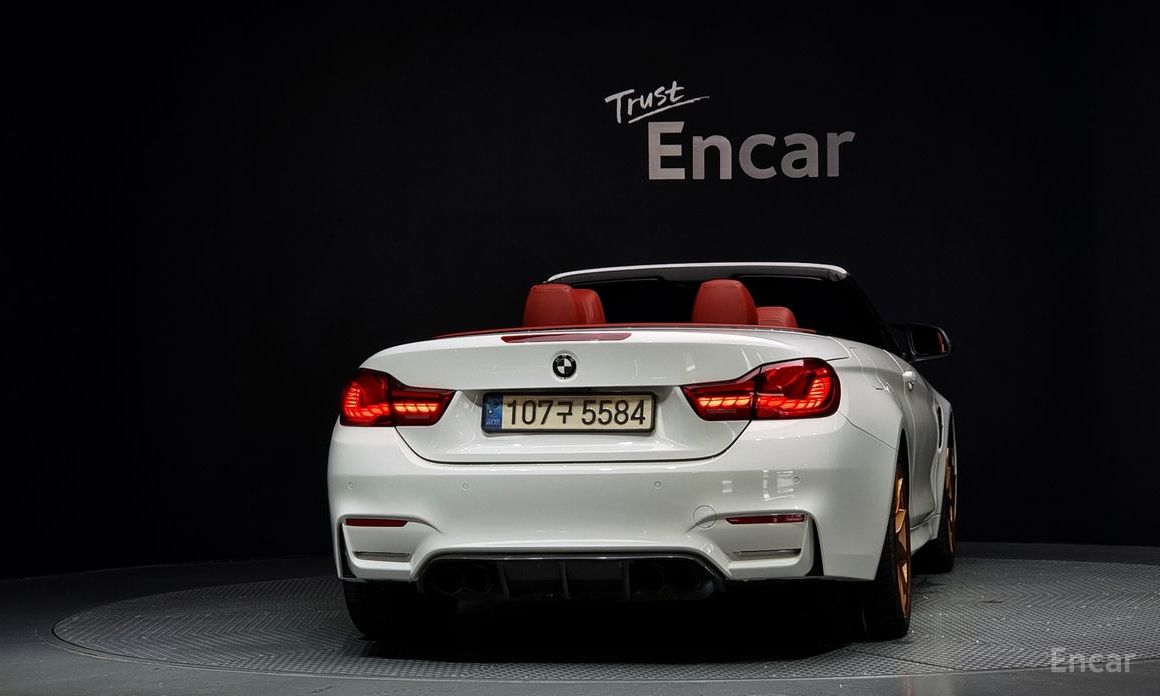 BMW M4 F82 Convertible Performance Silencer Edition thumbnail 4