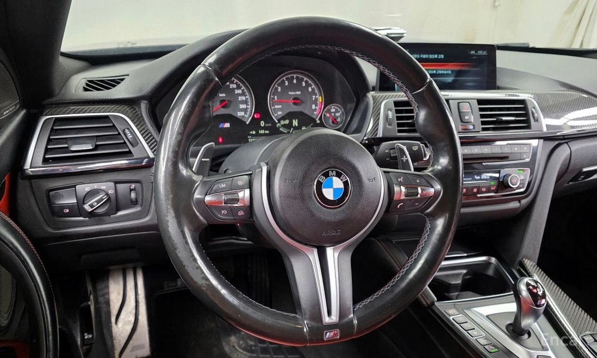 BMW M4 F82 Coupe Performance Silencer Edition thumbnail 10