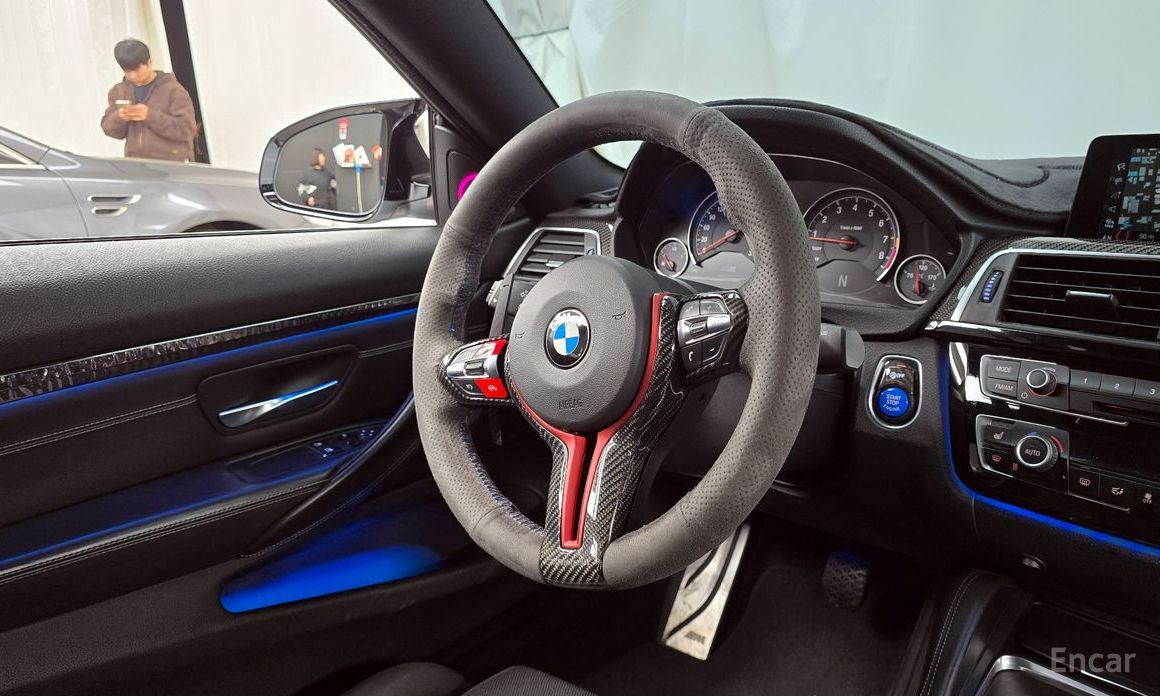 BMW M4 F82 Coupe Competition Carbon thumbnail 10
