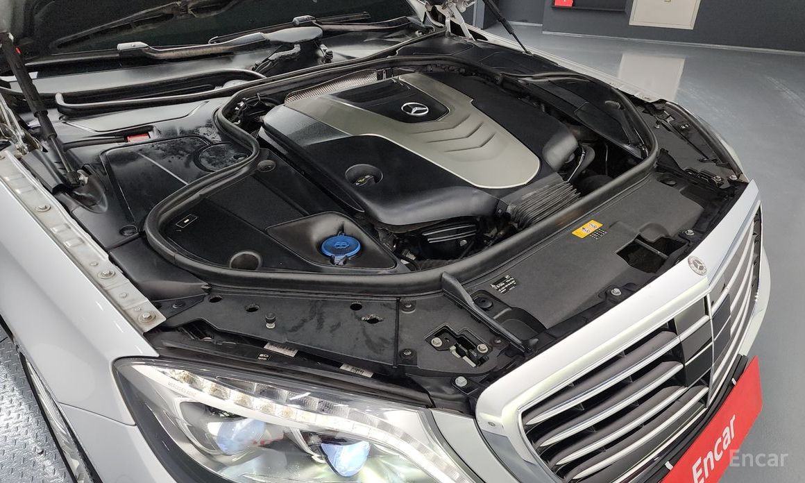 Mercedes Benz S Class W222 S350d 4MATIC thumbnail 6