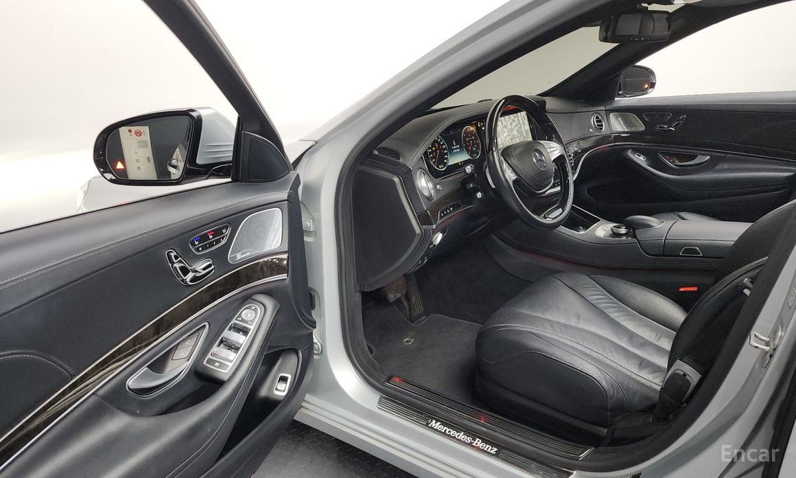 Mercedes Benz S Class W222 S350d 4MATIC thumbnail 8