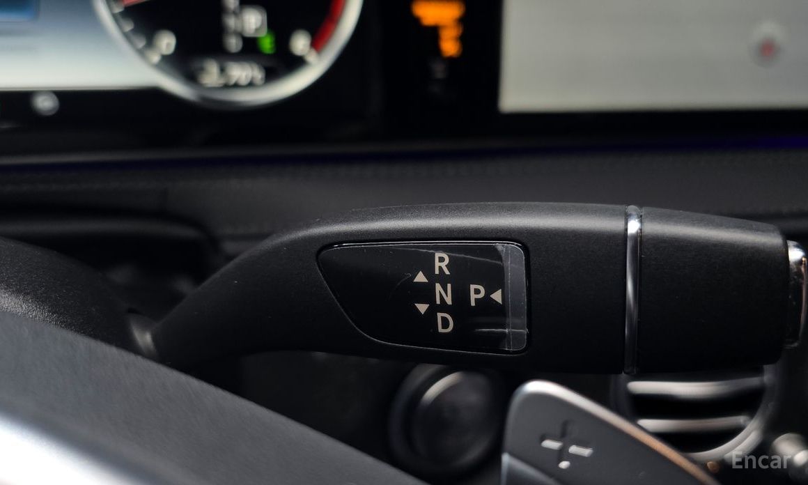 Mercedes Benz S Class W222 S350d 4MATIC thumbnail 10