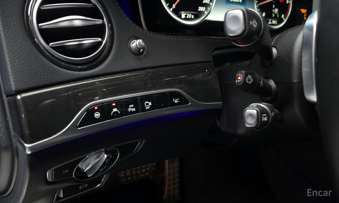 Mercedes Benz S Class W222 S350d 4MATIC thumbnail 8