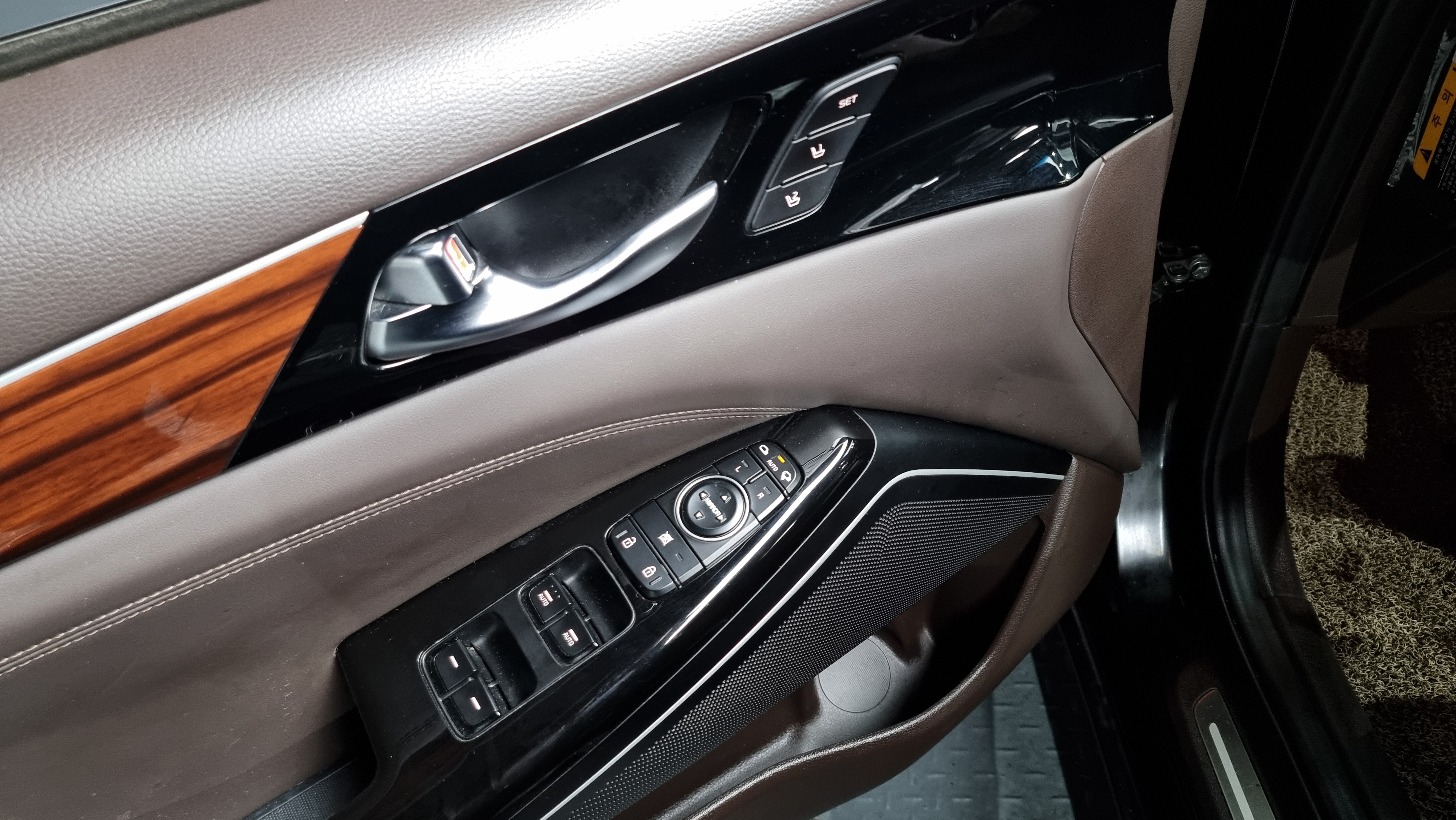 KIA K7 2.4 GDI Limited thumbnail 16