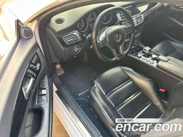 Mercedes-Benz CLS-Class CLS63 AMG 2013 thumbnail 7