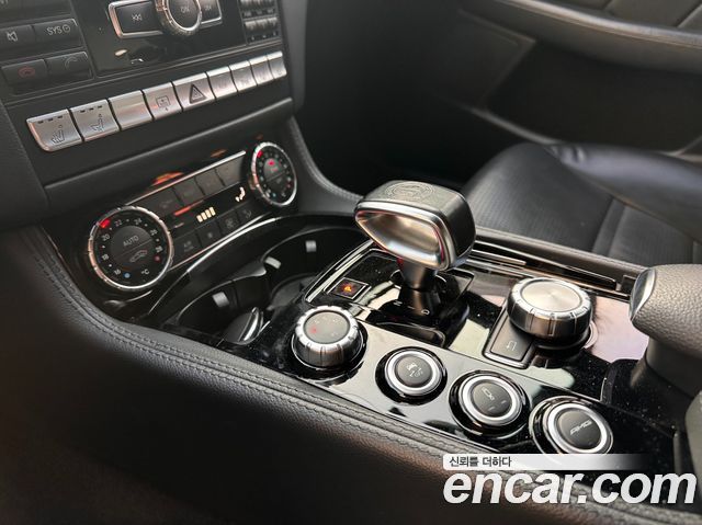 Mercedes-Benz CLS-Class CLS63 AMG 2013 thumbnail 14