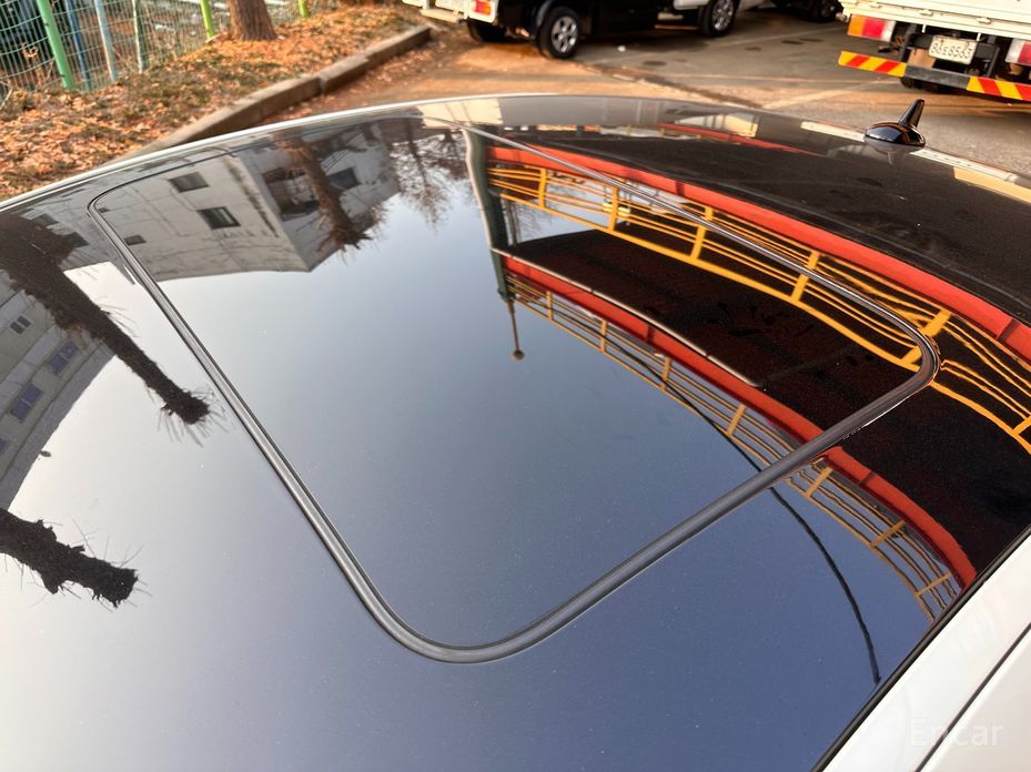 Mercedes-Benz CLS-Class CLS63 AMG 2013 thumbnail 19