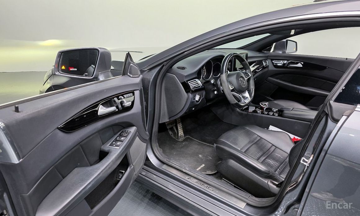 Mercedes-Benz CLS-Class CLS63 AMG 4MATIC 2017 thumbnail 10