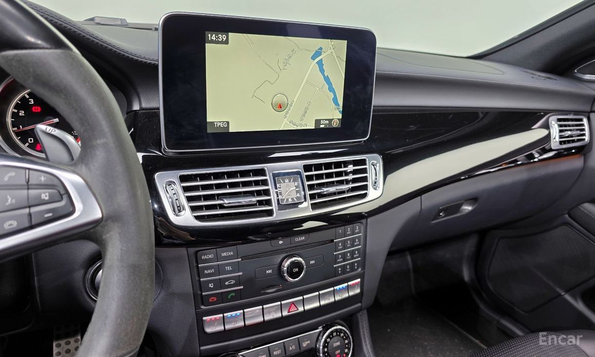 Mercedes-Benz CLS-Class CLS63 AMG 4MATIC 2017 thumbnail 13