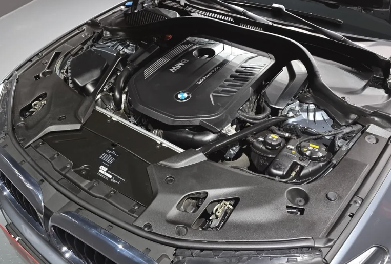 BMW 540i G30 xDrive M Sport PLUS thumbnail 6