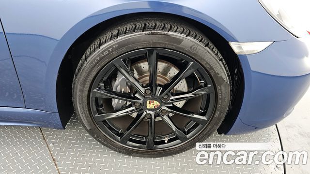 Porsche 718 Boxster 2.0 thumbnail 6