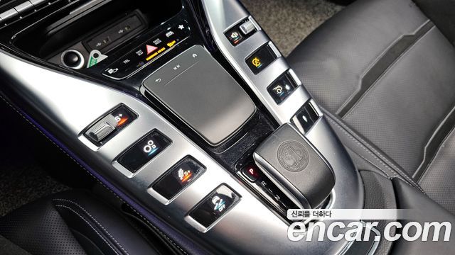 Mercedes-Benz AMG GT 4도어 43 4MATIC+ 2021 thumbnail 9