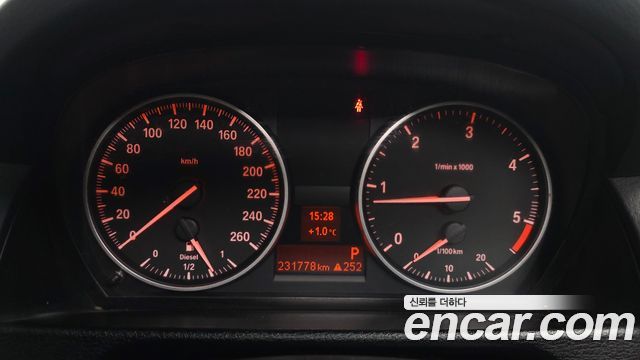 BMW X1 xDrive 20d 2011 thumbnail 8