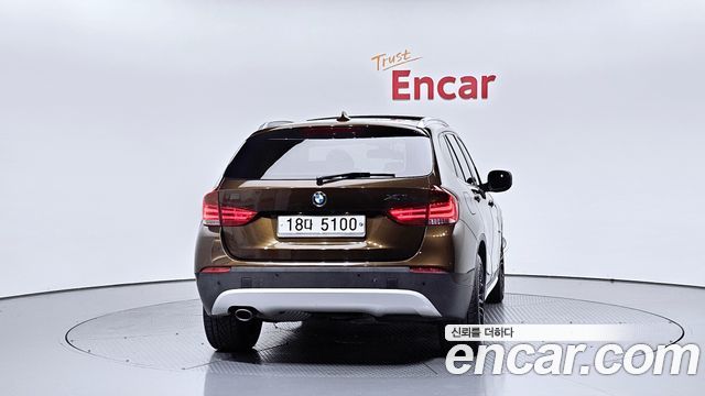 BMW X1 xDrive 23d 2010 thumbnail 4