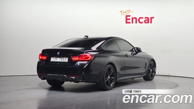 BMW 4-Series 420d M 스포츠 쿠페 2015 thumbnail 2