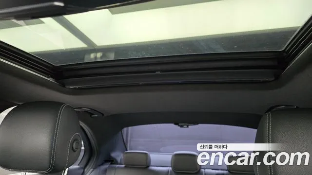 Mercedes-Benz C-Class C200 AMG Line 2017 thumbnail 18