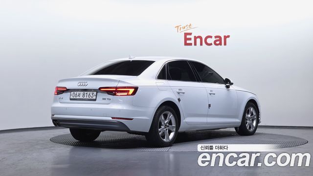 Audi A4 35 TDI 프리미엄 2018 thumbnail 2