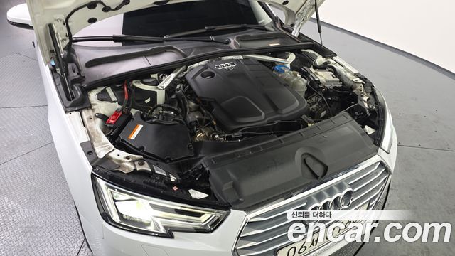 Audi A4 35 TDI 프리미엄 2018 thumbnail 6