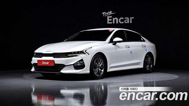 Kia K5 2.0 LPI 2023 - Image 1