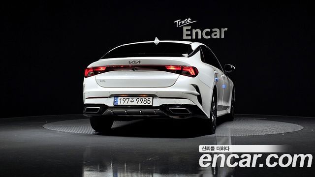 Kia K5 2.0 LPI 2023 thumbnail 4