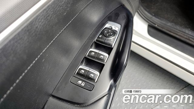 Kia K5 2.0 LPI(렌터카용) 2022 thumbnail 18