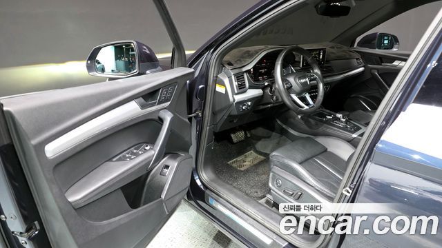 Audi Q5 40 TDI 콰트로 프리미엄 2020 thumbnail 10