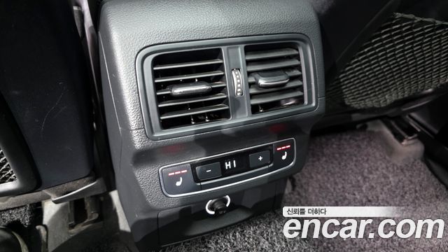 Audi Q5 40 TDI 콰트로 프리미엄 2020 thumbnail 18