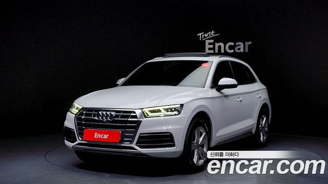 Audi Q5 45 TFSI 콰트로 프리미엄 2020 - Image 1