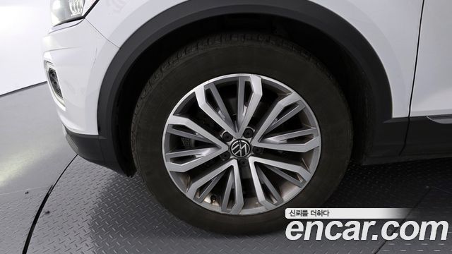 Volkswagen T-Roc 2.0 TDI 프레스티지 2021 thumbnail 5
