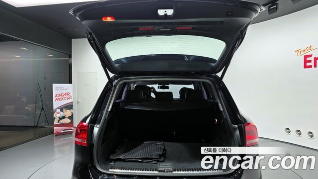 Volkswagen Touareg V8 4.2 TDI R-Line 2013 thumbnail 20
