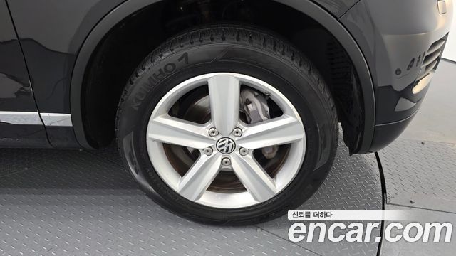 Volkswagen Touareg V6 3.0 TDI 블루모션 2014 thumbnail 5