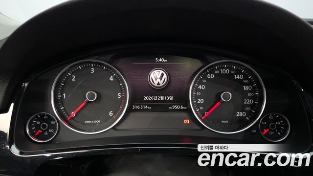 Volkswagen Touareg V6 3.0 TDI 블루모션 2014 thumbnail 8