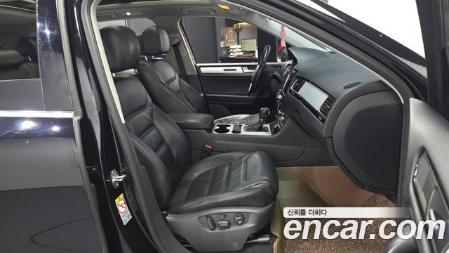 Volkswagen Touareg V6 3.0 TDI 블루모션 2014 thumbnail 11